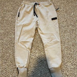 Young La joggers basically new only worn twice